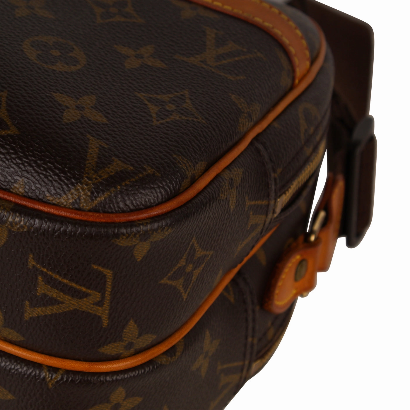 Vintage Reporter Shoulder Bag - Monogram Canvas