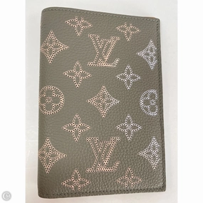 Wallet Luxury Designer By Louis Vuitton, Size: Medium