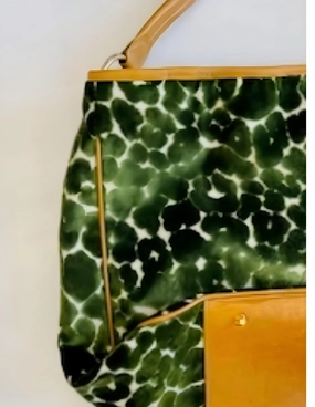 Women's Olivia Tote In Emerald Cheetah