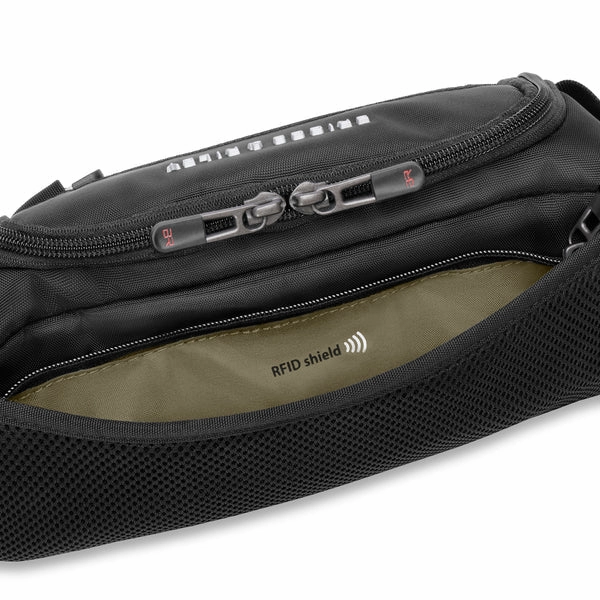 ZDX SLING BAG // Black